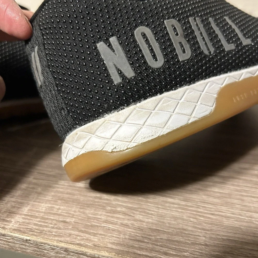 NOBULL preowned sneakers